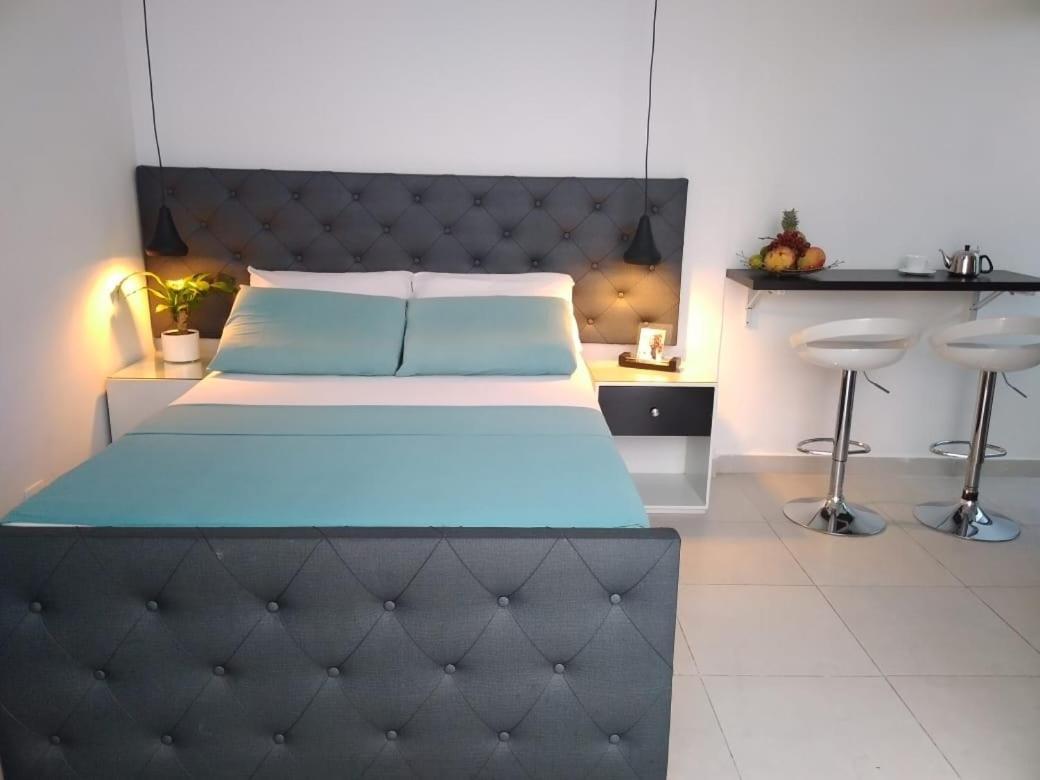 Vip Apartasuites Rosales Medellin Ngoại thất bức ảnh