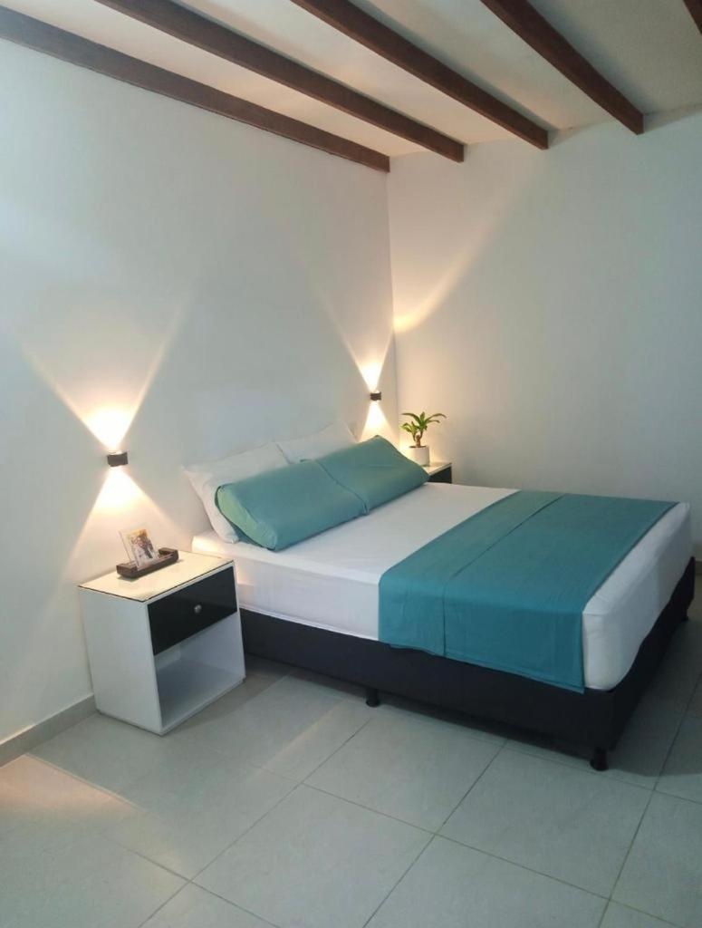 Vip Apartasuites Rosales Medellin Ngoại thất bức ảnh
